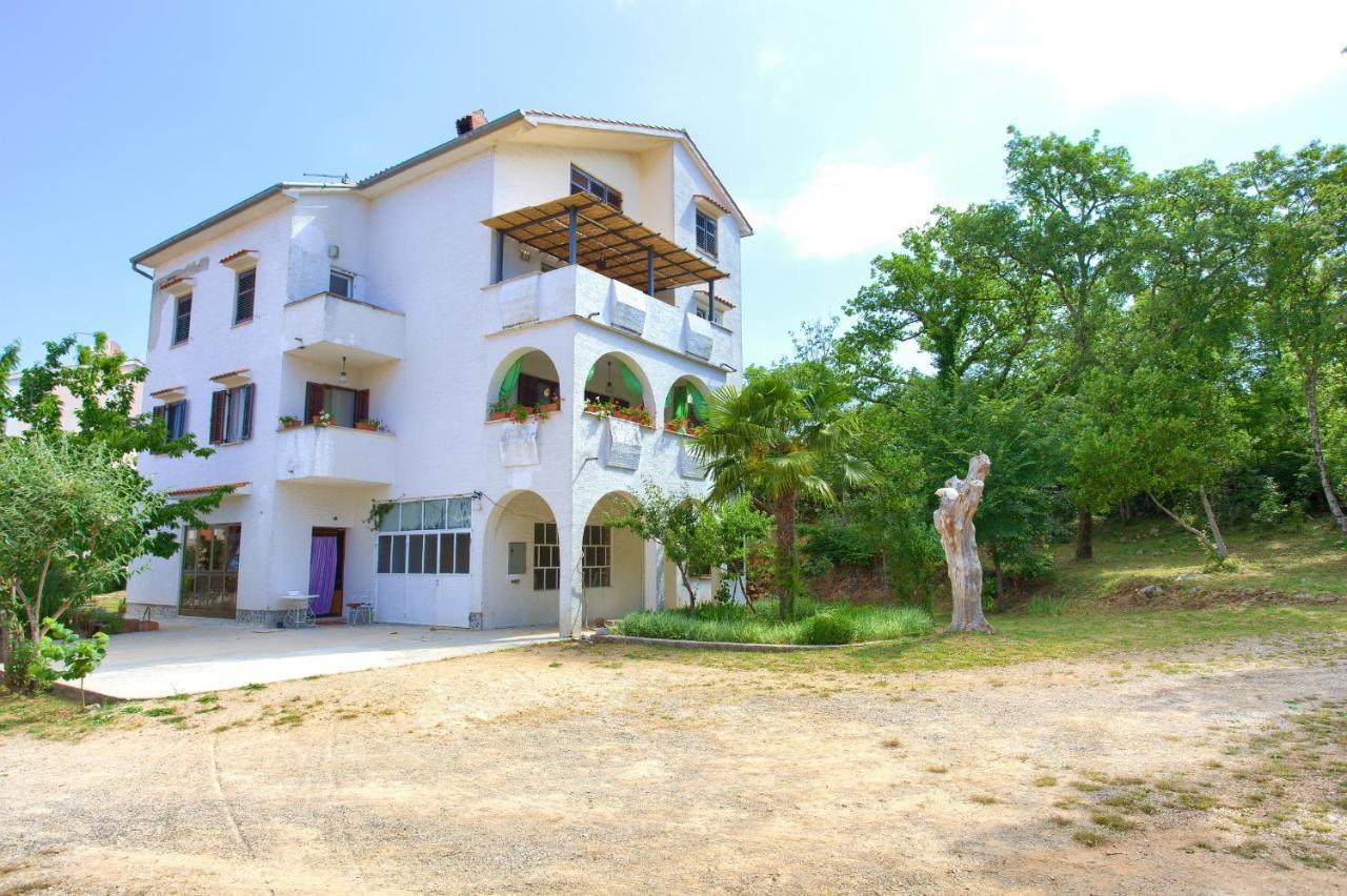 Apartman Mihael Malinska Extérieur photo
