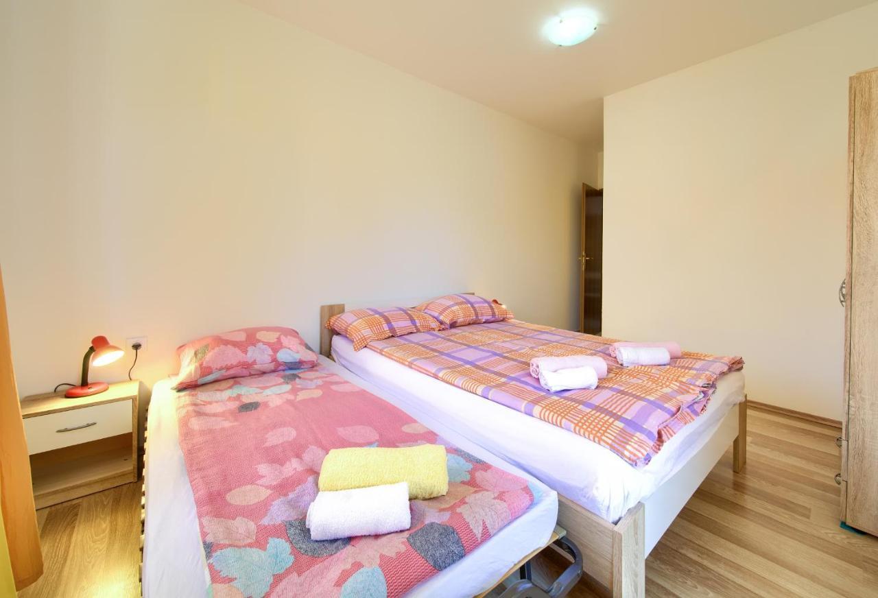 Apartman Mihael Malinska Extérieur photo