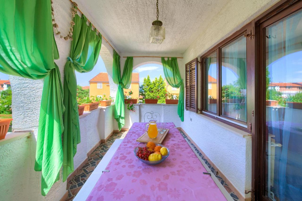 Apartman Mihael Malinska Extérieur photo